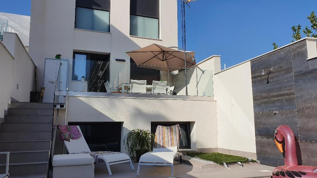 Chalet Con Piscina Privada En La Urb. De Puerto Rey Los Amarguillos Ngoại thất bức ảnh