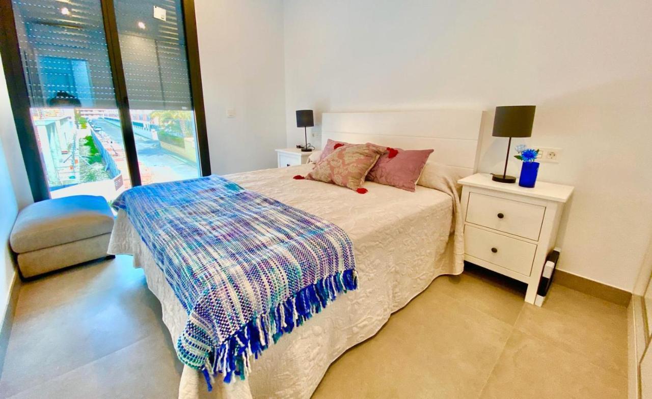 Chalet Con Piscina Privada En La Urb. De Puerto Rey Los Amarguillos Ngoại thất bức ảnh